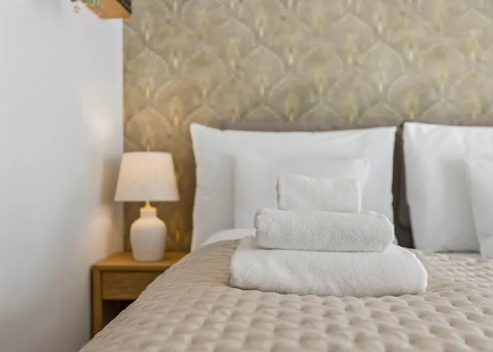 Old Town Penthouse Maisonette Private Rooftop