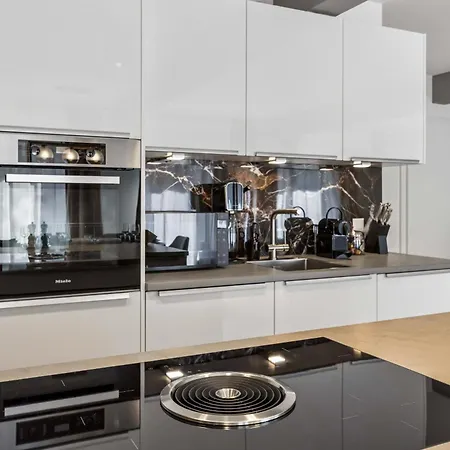 Oldtown Penthouse Maisonette Ac Privaterooftop *