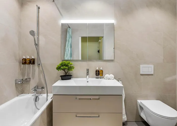 Old Town Penthouse Maisonette Private Rooftop Цюрих