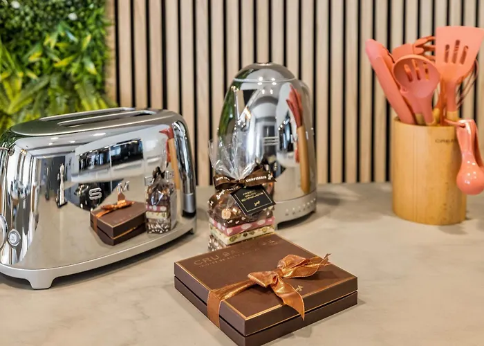 Old Town Penthouse Maisonette Private Rooftop Цюрих