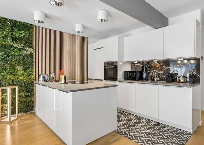 Old Town Penthouse Maisonette Private Rooftop * Zurich