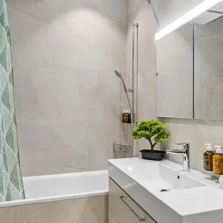 Old Town Penthouse Maisonette Private Rooftop شقة *