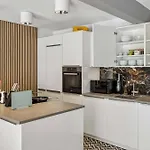 Old Town Penthouse Maisonette Private Rooftop *