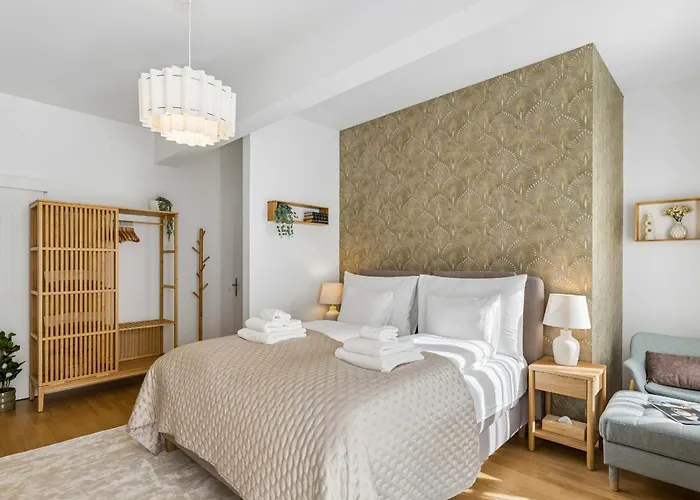 Old Town Penthouse Maisonette Private Rooftop